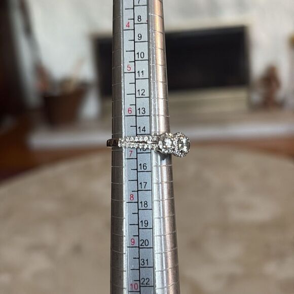 1.07 Carat Natural Diamond Past, Present, Future 14K Gold Engagement Ring $5,600 - Picture 13 of 15